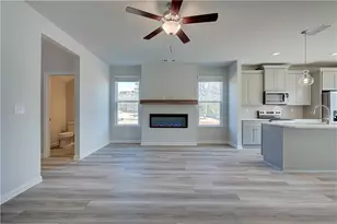 62 Cedar Dr, Fairburn, GA 30213 - Photo 8