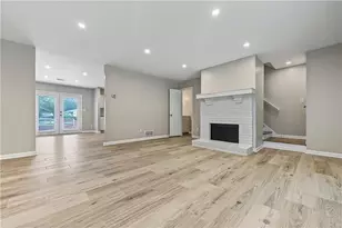 303 Timber Creek Ln SW, Marietta, GA 30060 - Photo 4