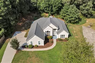 2506 Sky Valley Dr, Dacula, GA 30019 - Photo 6
