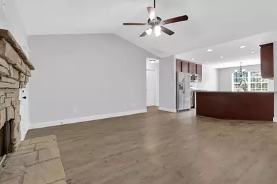 3710 Silver Hill Circle, Gainesville, GA 30507 - Photo 14