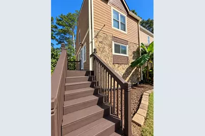 1330 Ridgecrest Lane SE, Smyrna, GA 30080 - Photo 2