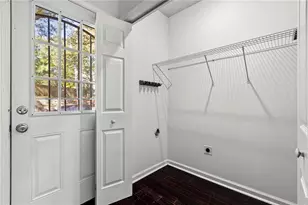 897 Lawton St SW, Atlanta, GA 30310 - Photo 18
