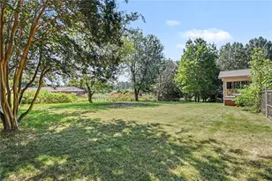 5139 Presley Dr, Flowery Branch, GA 30542 - Photo 34