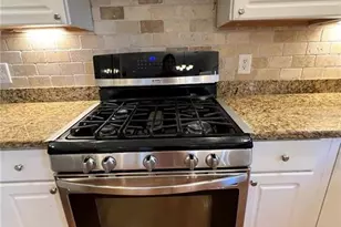 293 Grand Manor Dr, Marietta, GA 30068 - Photo 10