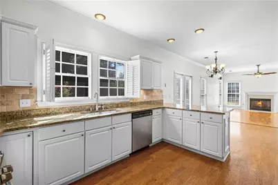293 Grand Manor Drive, Marietta, GA 30068 - Photo 16