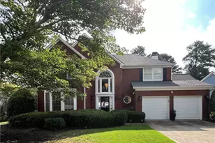 293 Grand Manor Dr, Marietta, GA 30068 - Photo 2