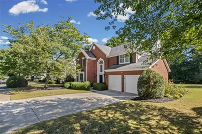 293 Grand Manor Drive, Marietta, GA 30068 - Photo 2
