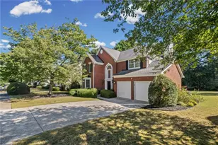 293 Grand Manor Dr, Marietta, GA 30068 - Photo 2