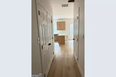 523 Chappell Road NW, Atlanta, GA 30318 - Photo 2