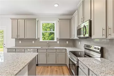 7376 Rocklin Lane, Flowery Branch, GA 30542 - Photo 14