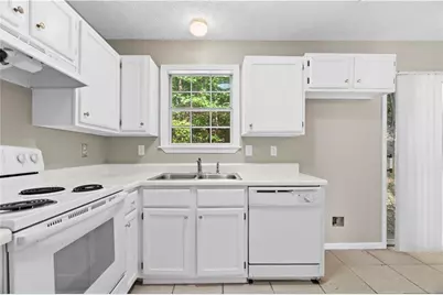 258 Curtis Circle SE, Calhoun, GA 30701 - Photo 14