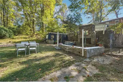 2073 E Roxboro Road NE #B, Brookhaven, GA 30324 - Photo 14