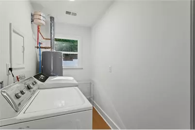 2552 Holly Creek Drive NE, Marietta, GA 30062 - Photo 22