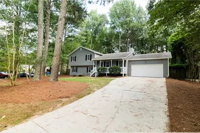 2340 Rockwell Drive, Buford, GA 30519 - Photo 10