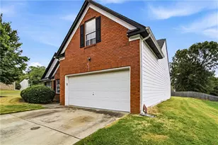3708 Walnut Creek Way, Lithonia, GA 30038 - Photo 6