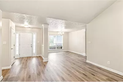 1426 Hyde Court, Hampton, GA 30228 - Photo 4