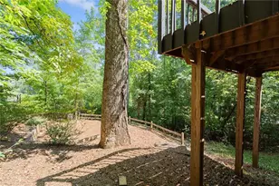 4916 Hawk Trail NE, Marietta, GA 30066 - Photo 12