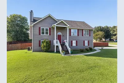 652 Thorn Brook Ridge, Bethlehem, GA 30620 - Photo 2