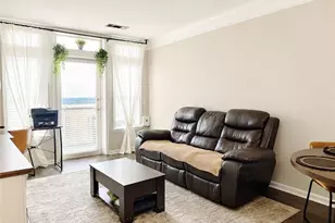 3334 Peachtree Rd NE, Atlanta, GA 30326 - Photo 2
