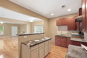 42 Weyman Ave SW, Atlanta, GA 30315 - Photo 6