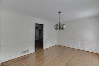 766 Chesterfield Drive, Lawrenceville, GA 30044 - Photo 12