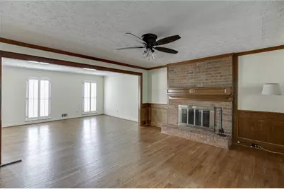 766 Chesterfield Drive, Lawrenceville, GA 30044 - Photo 10