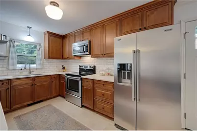 119 Rhodes Drive, Marietta, GA 30068 - Photo 10