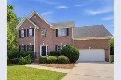2740 Lake Commons Court, Snellville, GA 30078 - Photo 2