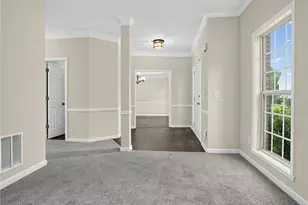 2740 Lake Commons Ct, Snellville, GA 30078 - Photo 12