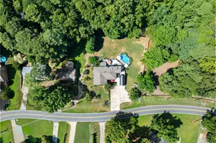 2905 Lanier Beach South Rd, Cumming, GA 30041 - Photo 76