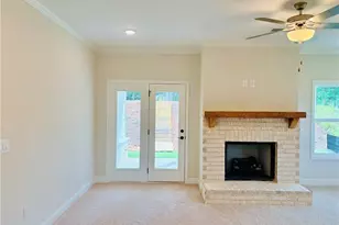 357 Torrey Pnes Cir, Villa Rica, GA 30180 - Photo 10