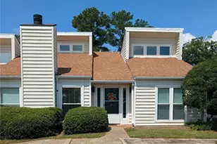 827 Serramonte Dr NE, Marietta, GA 30068 - Photo 1
