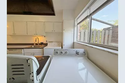3079 Colonial Way #B, Atlanta, GA 30341 - Photo 16