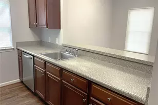 994 Sims St, Atlanta, GA 30310 - Photo 8