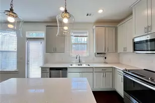 5855 Radford Loop, Fairburn, GA 30213 - Photo 8