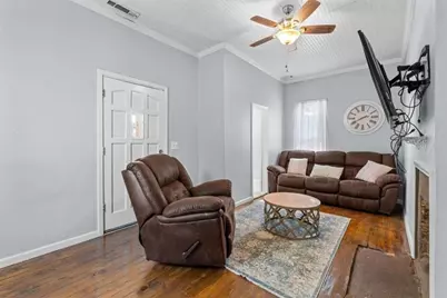105 Avenue C, Carrollton, GA 30117 - Photo 4