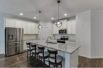5634 Parkview Lane, Flowery Branch, GA 30542 - Photo 4