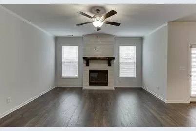 5634 Parkview Lane, Flowery Branch, GA 30542 - Photo 14