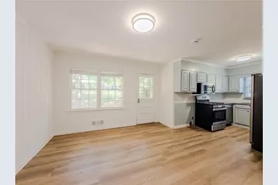 3532 Dial Dr, Stone Mountain, GA 30083 - Photo 14