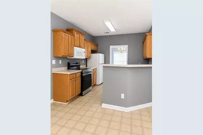 564 Martin Forest Lane, Lawrenceville, GA 30045 - Photo 4