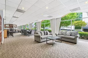2479 Peachtree Rd NE, Atlanta, GA 30305 - Photo 32