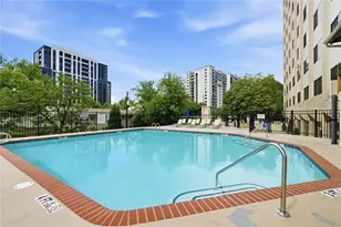 2479 Peachtree Rd NE, Atlanta, GA 30305 - Photo 30