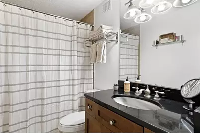 2479 Peachtree Road NE #303, Atlanta, GA 30305 - Photo 4