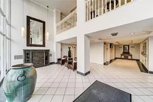 2479 Peachtree Rd NE, Atlanta, GA 30305 - Photo 20