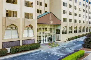 2479 Peachtree Rd NE, Atlanta, GA 30305 - Photo 28