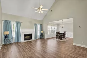 1014 Clover Leaf Dr, McDonough, GA 30252 - Photo 2