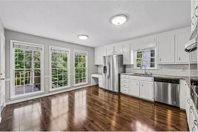 4106 Vicksburg Drive, Lawrenceville, GA 30044 - Photo 10