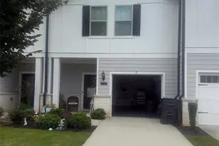 5542 Plain Field Ln, Lilburn, GA 30047 - Photo 1