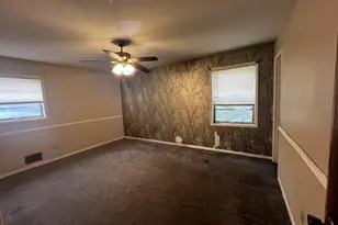 3919 Bressler Cir, Decatur, GA 30035 - Photo 6