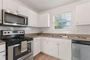 6062 Lamp Post Pl, Atlanta, GA 30349 - Photo 20